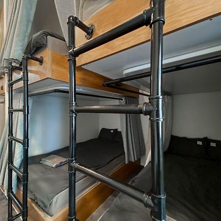 Zeus Living - City Central Хошимин Экстерьер фото